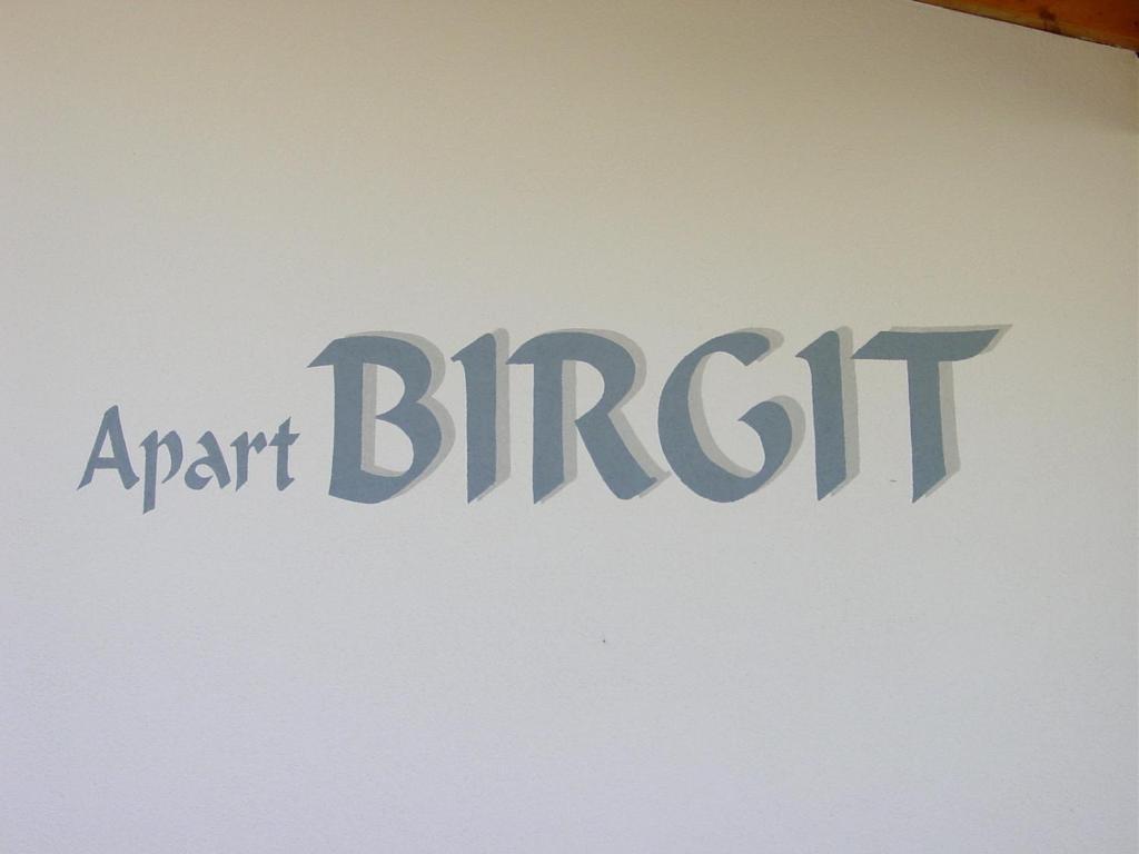 Apart Birgit Apartment Pfunds Luaran gambar